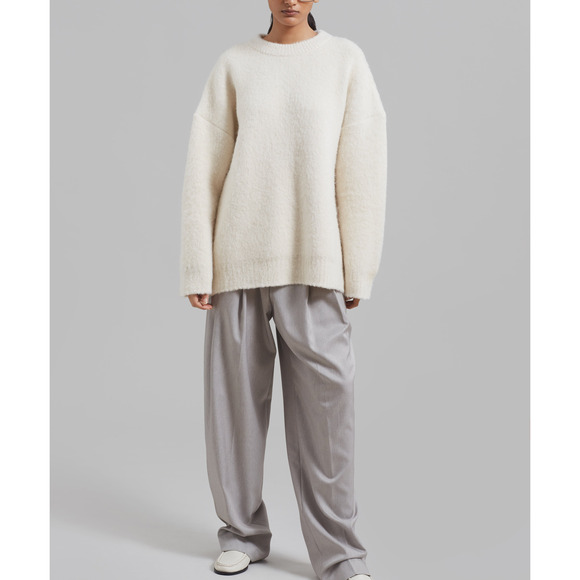The Frankie Shop Sweaters - The Frankie Shop 'Jasmine' White Acrylic Sweater Size L